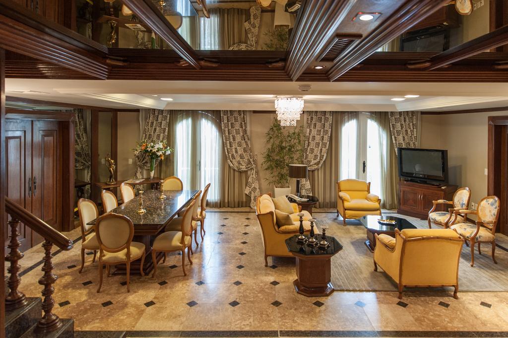 Hotel Tropical マナウス エクステリア 写真 The interior of the Presidential Suite