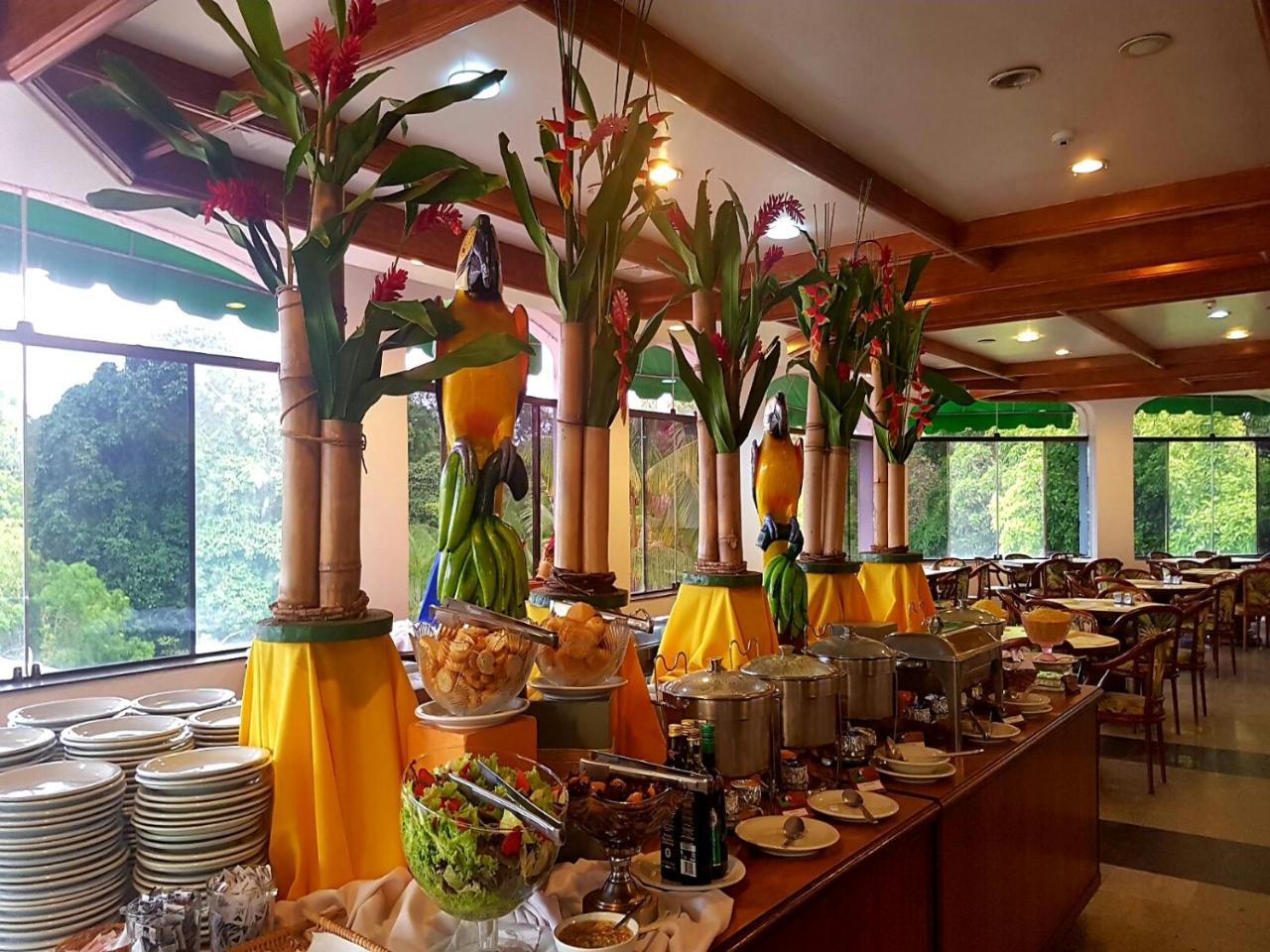 Hotel Tropical マナウス エクステリア 写真 The interior of the restaurant